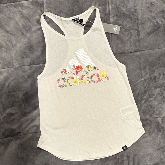 NWT Adidas Floral Ess Tank beige gray Small S - Picture 6 of 11